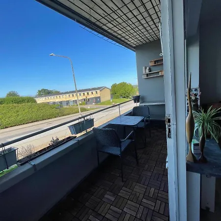 Cozy Apartment Close To Aalborg C 아파트